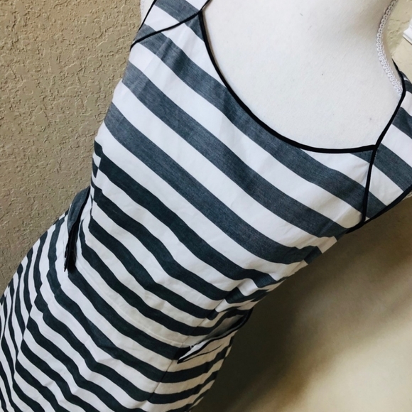 Banana Republic stripe sheath dress size 2 grey/wh - Picture 7 of 9